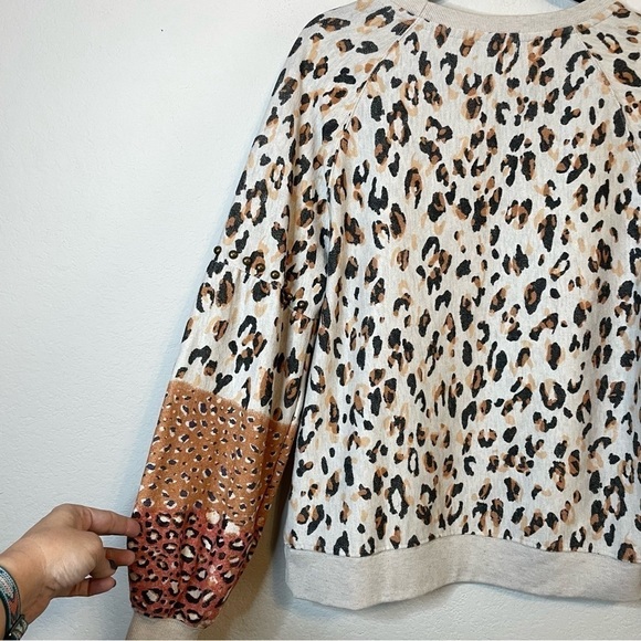 Democracy Animal Print Puff Sleeve Soft Comfy Long Sleeve Crewneck Shirt Sz MED - Picture 7 of 11